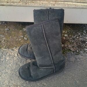 Black Ugg Boots Size 4 Pre-owned